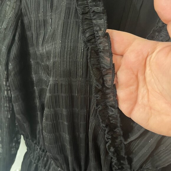 Adelyn Rae Caro Textured Metallic Black Mini Ruffle Dress Holiday Party Size XS - Picture 7 of 13